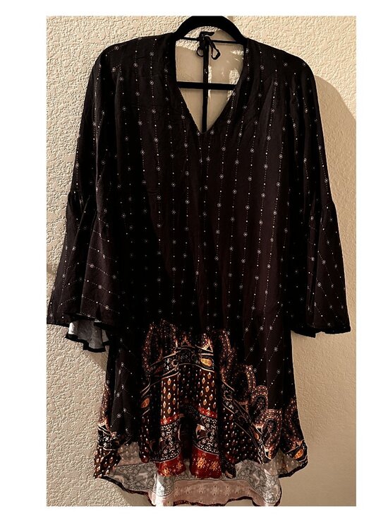 FARM Rio Dresses & Skirts - FARM Rio Brazil Lendária Scarf Print Mini Dress